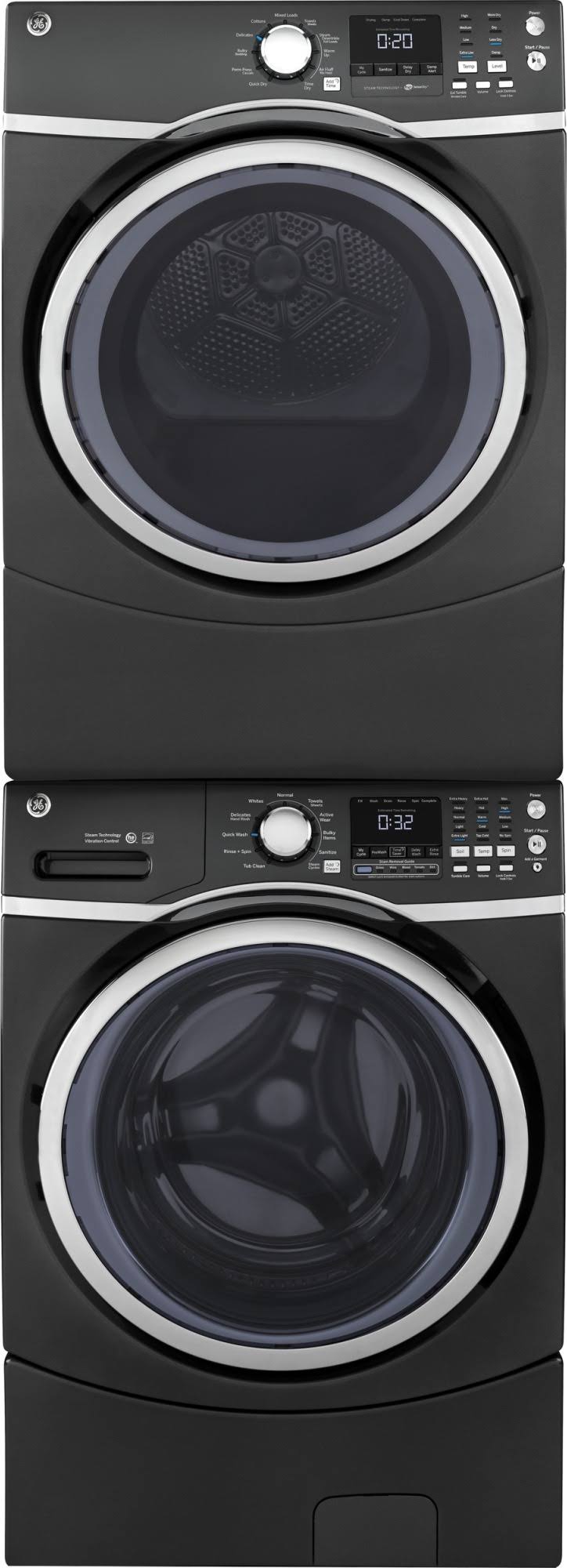 Gray Electric Dryer with Steam U7637