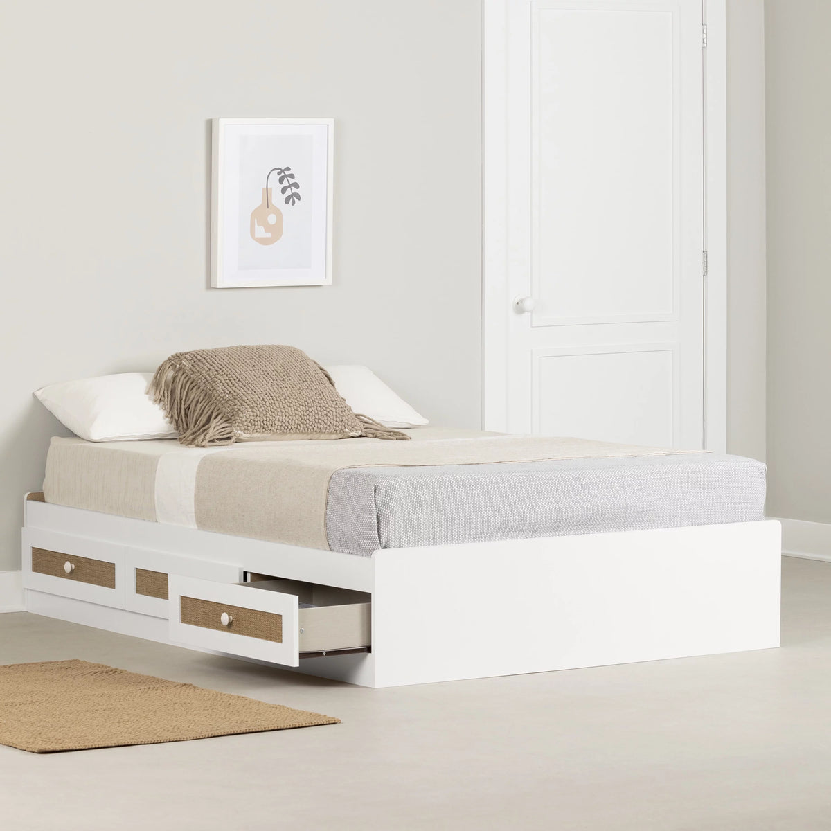 White Full Bed with 3 Drawers M4350