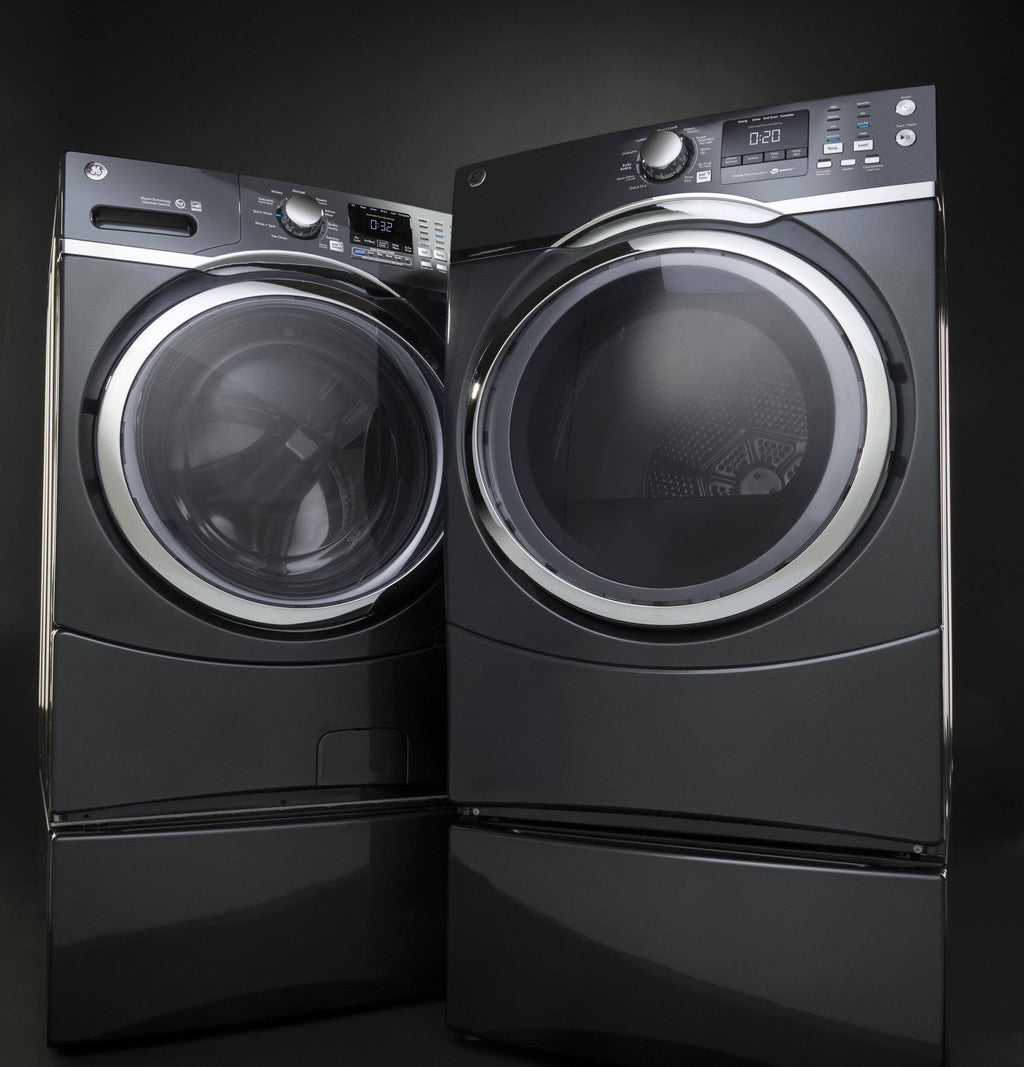 Gray Electric Dryer with Steam U7637