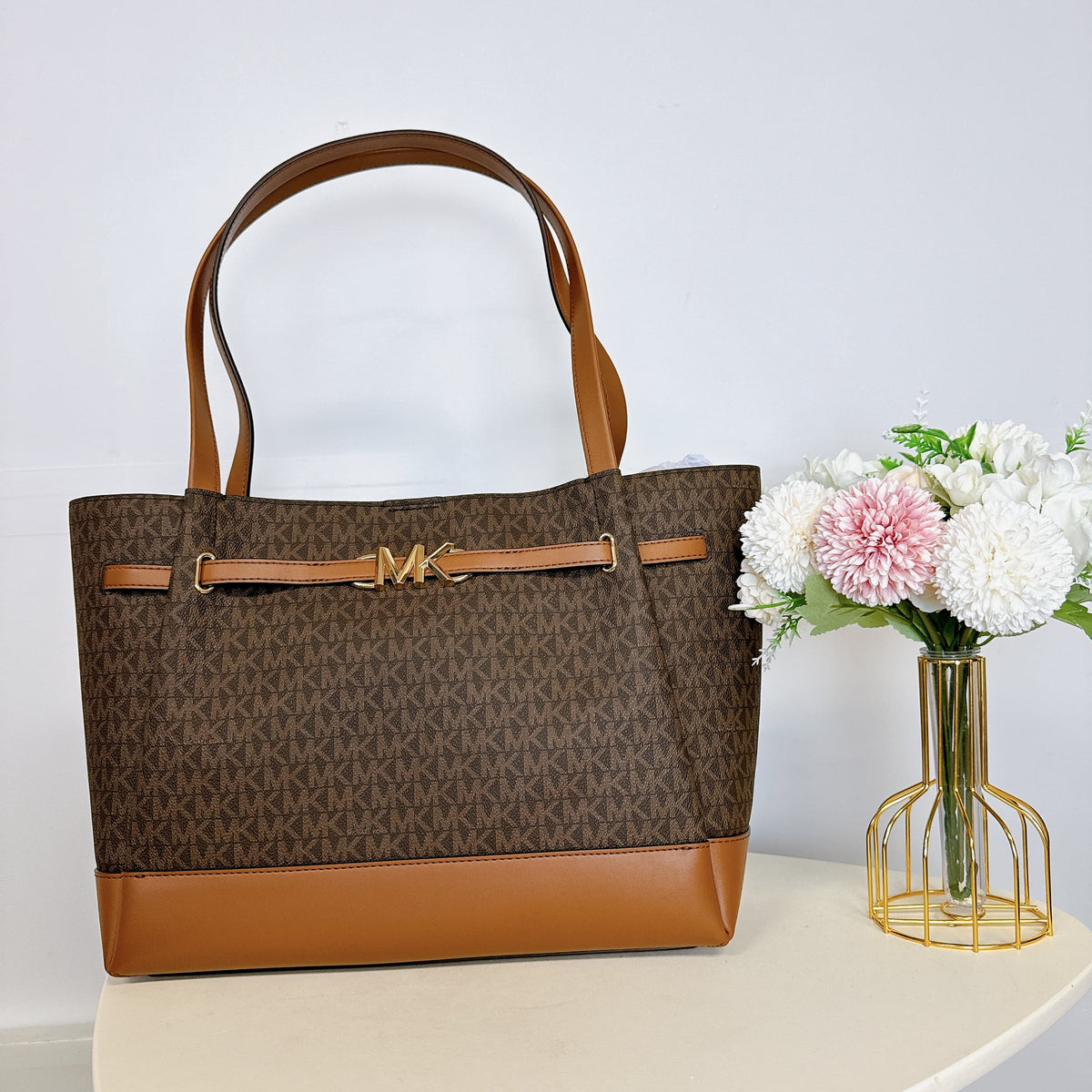 Brown Large Belted Tote R7029