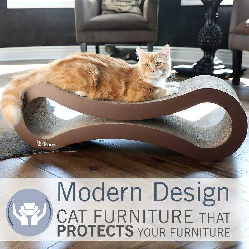 Cat Scratcher Lounge E8999