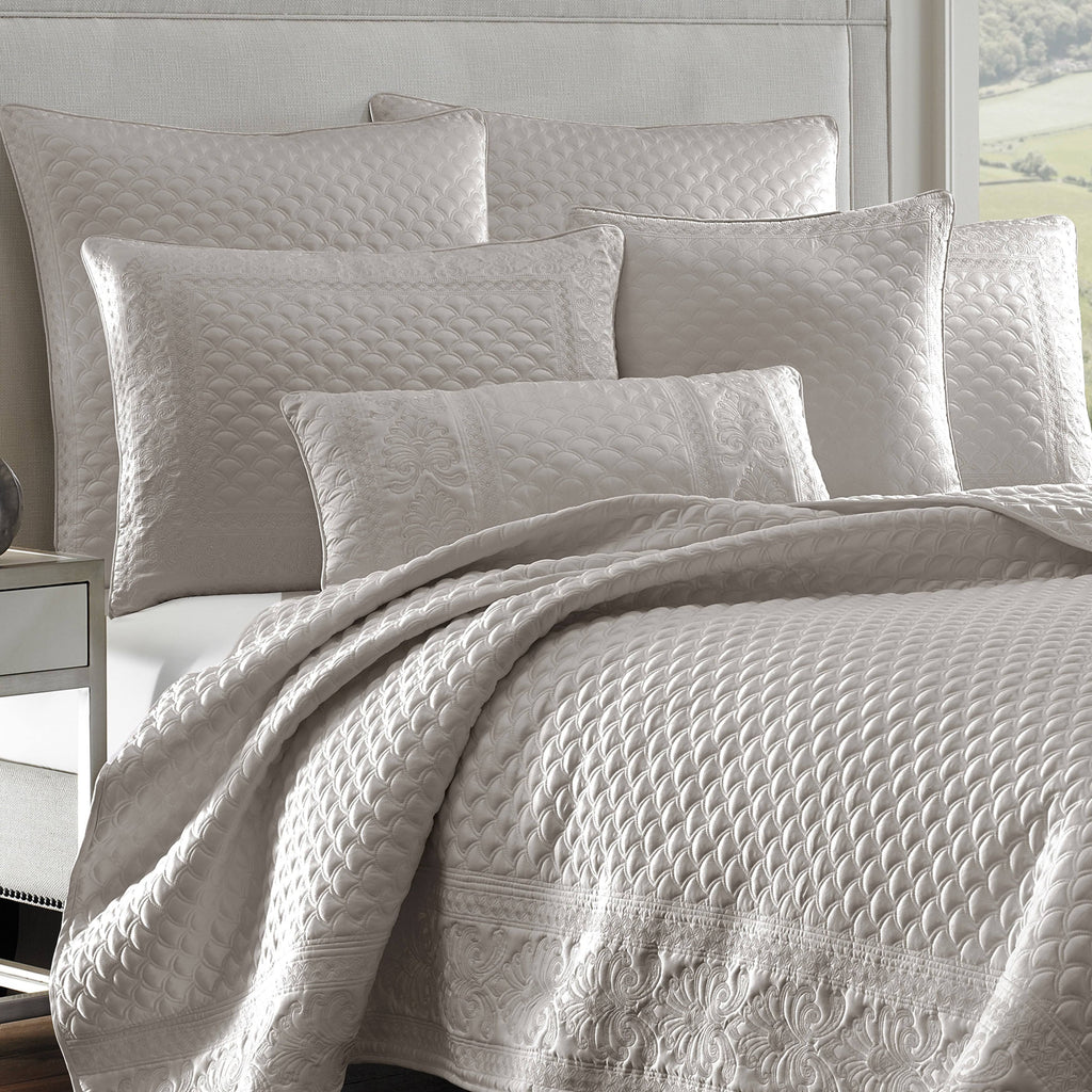 Taupe Full/Queen Coverlet W448