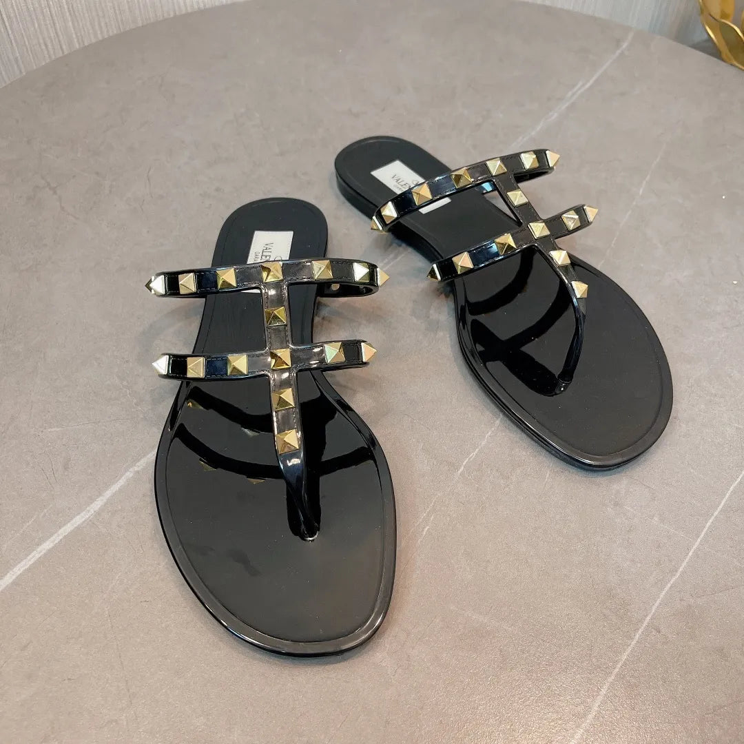 Women Slippers U759737