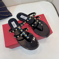 Women Slippers U759737