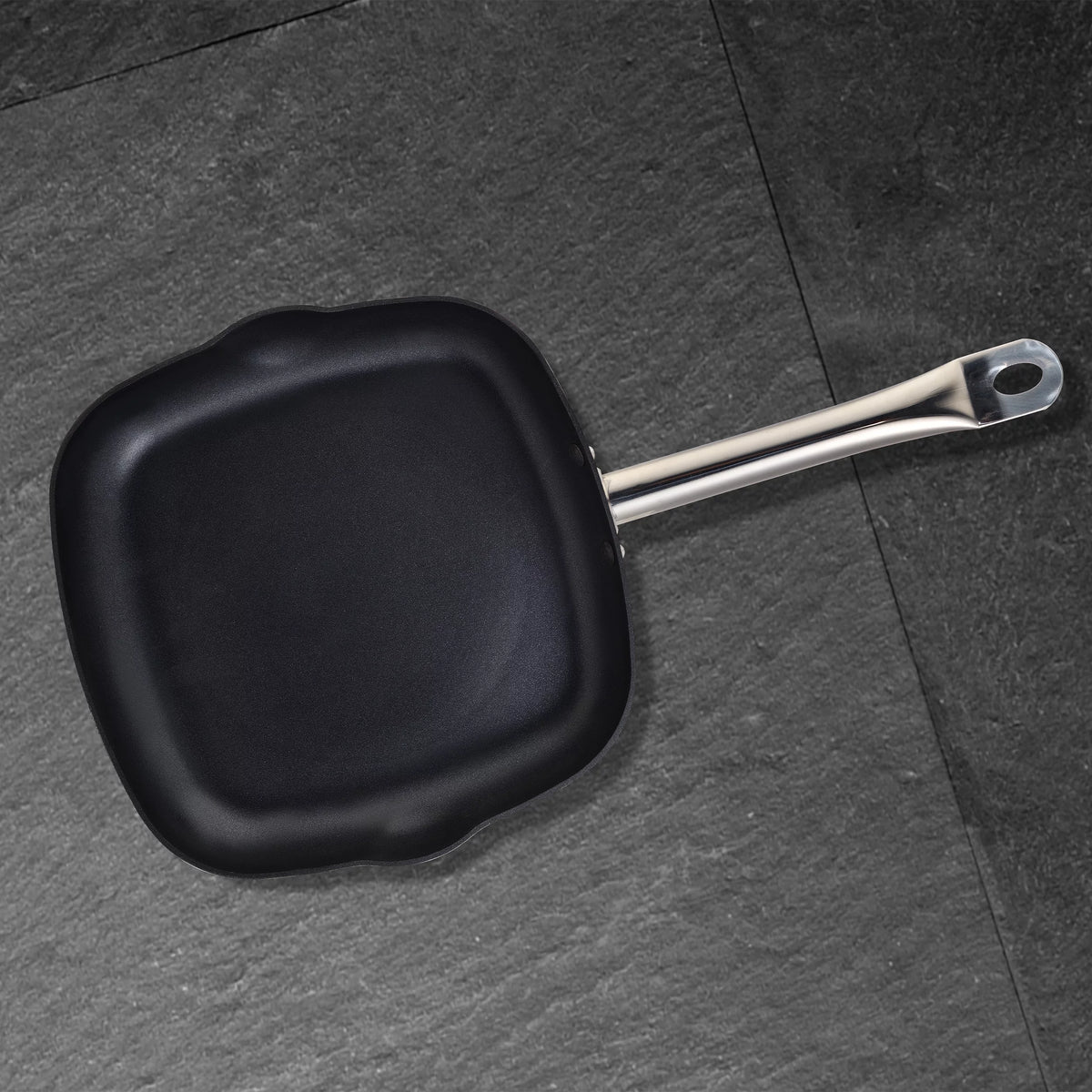 11" Black Cast Aluminum Non Stick Griddle Pan T53954