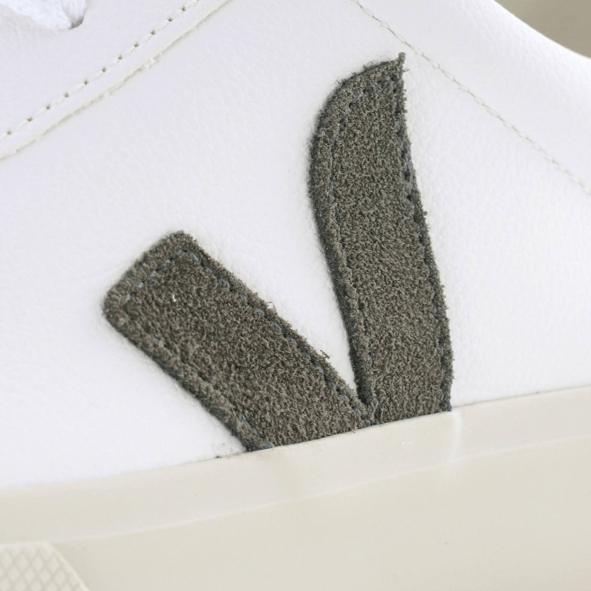 White Chromefree Sneakers B962343