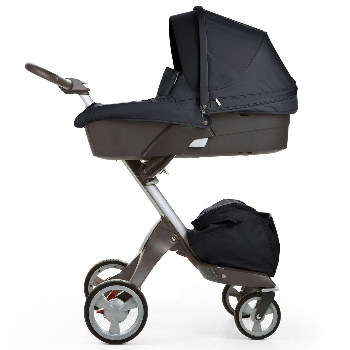 Black Carry Cot P550636