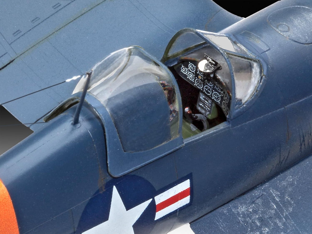 14.8 cm length 17.3 cm spanwidth F4U-4 Corsair Model Kit P480