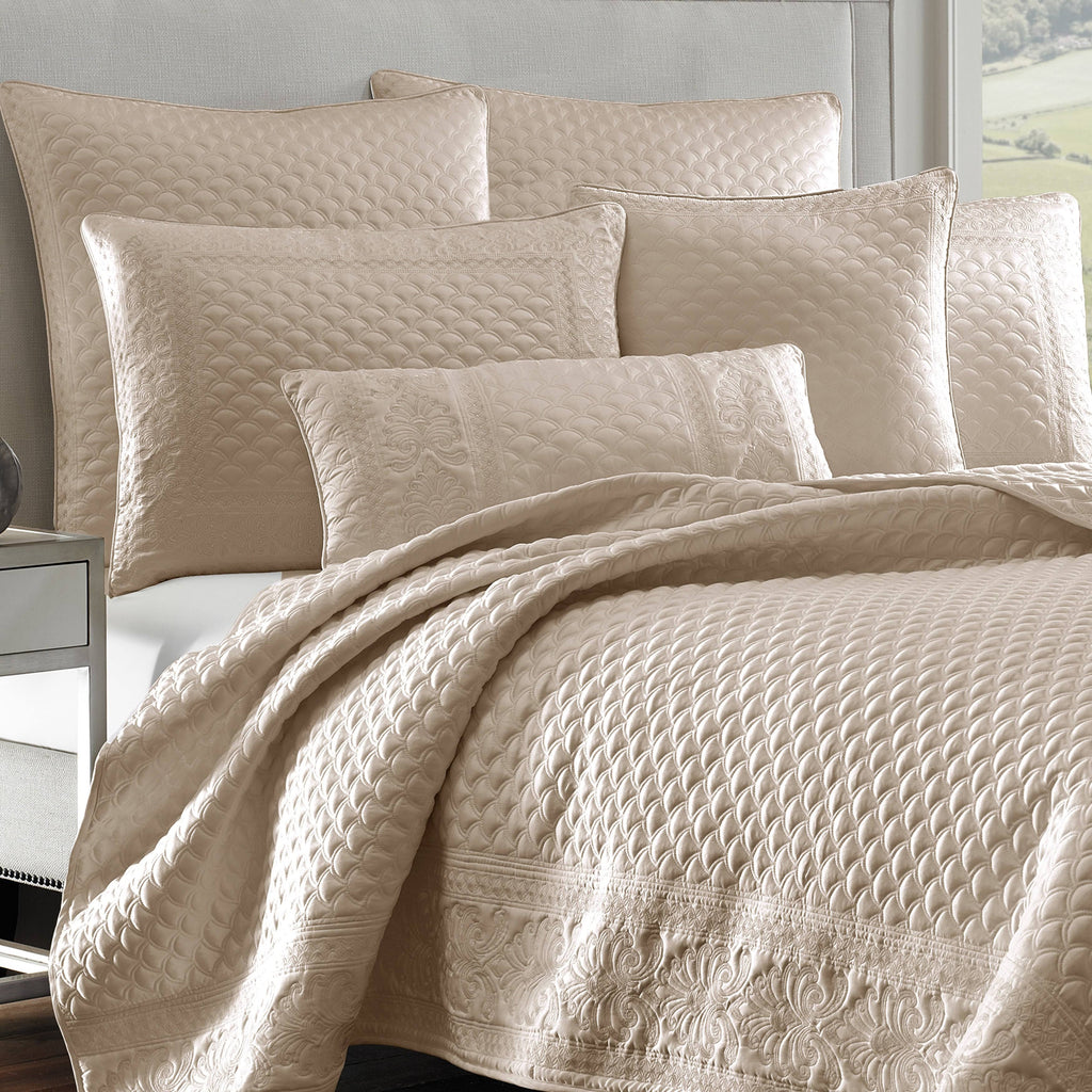 Taupe Full/Queen Coverlet W448