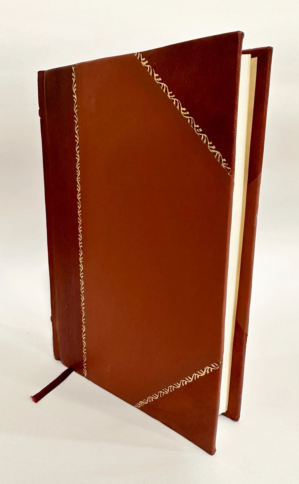 Three Winters in London Leather Bound C31147