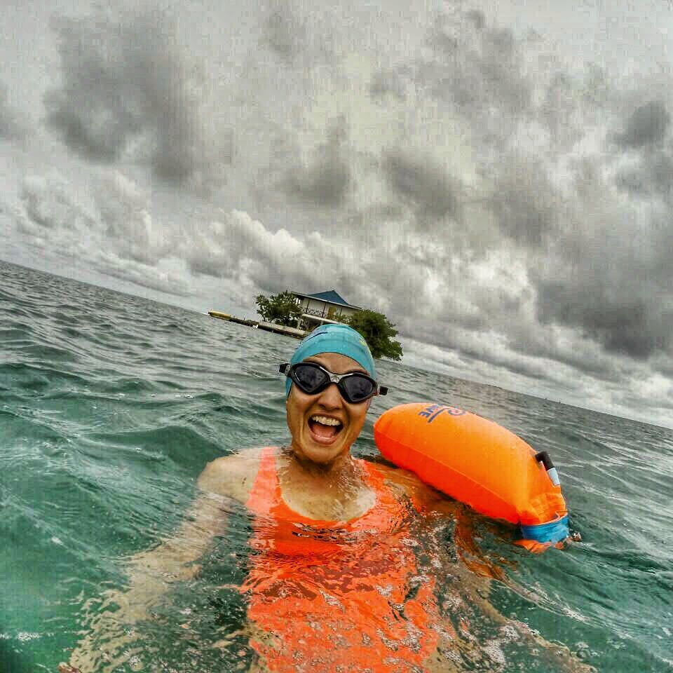 Swim Buoy Drybag for Open Water Swimmers, 20 Liter Orange PVC F876727